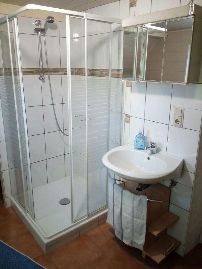 Ferienwohnung Linde - Marburg Biedenkopf Mit 5 Zimmer Und Balkon Frechenhausen 外观 照片